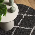 Tapis shaggy à poils longs moderne noir et crème Ø 200 cm