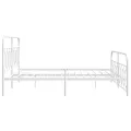 Cadre de lit métal sans matelas et pied de lit blanc 193x203 cm