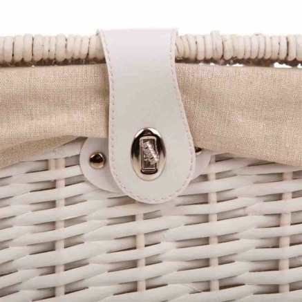 A set of two trunks Alexandra House Living White Willow wood 30 x 23 x 2