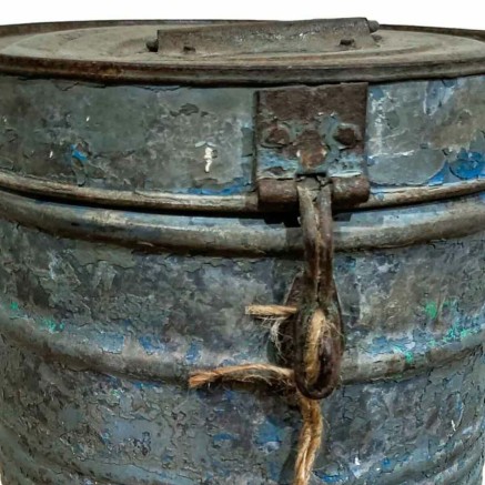 Decorative canister Alexandra House Living Grey Iron Traditional style 2