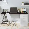 Dessus de table marron foncé bois chêne massif traité