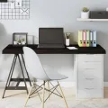 Dessus de table marron foncé bois chêne massif traité
