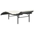 Chaise longue avec coussin noir 55x199x50 cm résine tressée