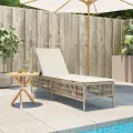 Chaise longue avec coussin beige résine tressée