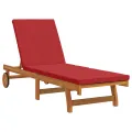 Chaise longue  avec des roulettes et un coussin rouge en bois massif
