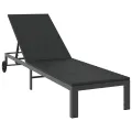 Chaises longues 2 pcs avec roues et table Noir Poly Rattan