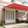 Store rétractable automatique  rouge 600x350 cm