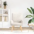 Fauteuil relaxant  en tissu crémeux imitant la laine